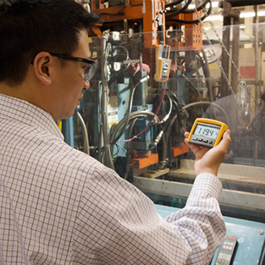 Fluke 233 Remote Display Digital Multimeter